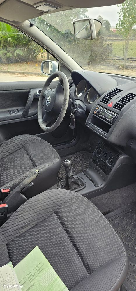 VW Polo 1.0 Confortline - 4