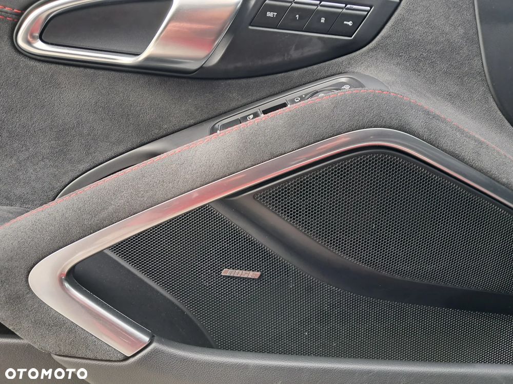 Porsche 718 Cayman GPF GTS PDK - 21