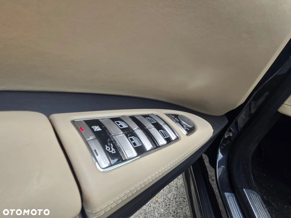 Mercedes-Benz Klasa S 500 L - 35