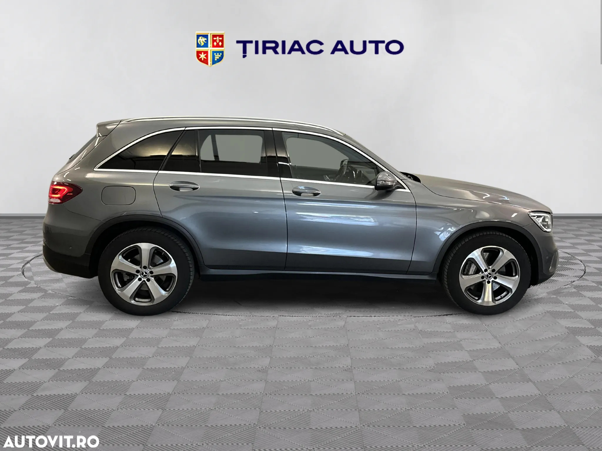 Mercedes-Benz GLC 220 d 4MATIC - 6
