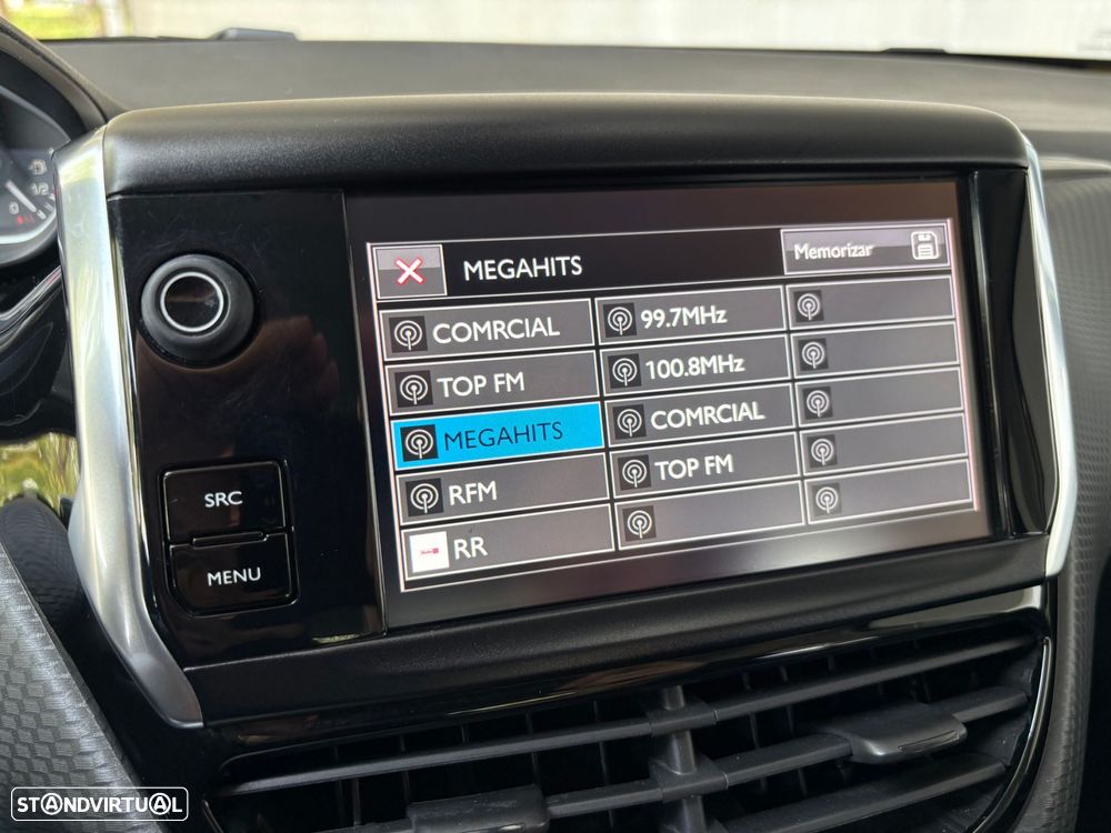 Peugeot 2008 1.2 PureTech Style - 18