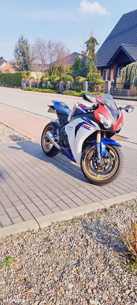 Honda CBR - 6
