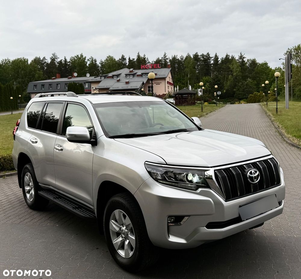 Toyota Land Cruiser LC 2.8 D-4D Executive - 3