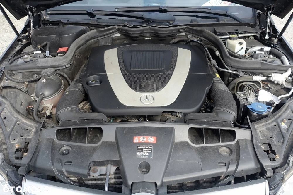 Mercedes-Benz Klasa E 350 CGI BlueEFFICIENCY 7G-TRONIC Avantgarde - 40