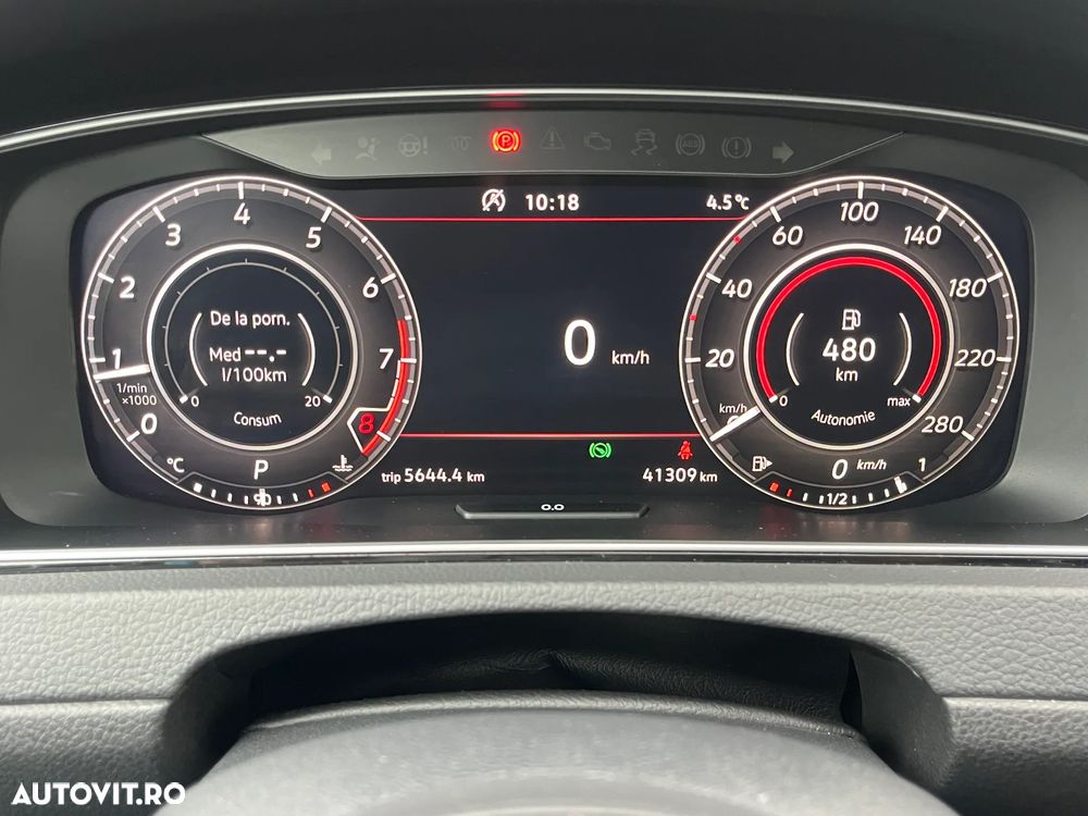 Volkswagen Golf 2.0 TSI DSG GTI Performance - 12