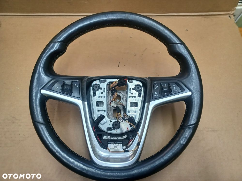 KIEROWNICA SKÓRZANA GRZANA OPEL MERIVA B - 1
