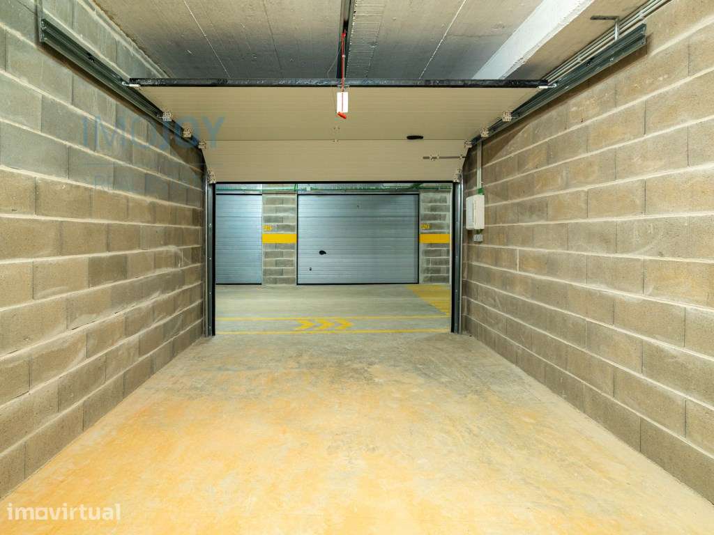Garagem Box para Venda no Centro de Portimão - Grande imagem: 3/30