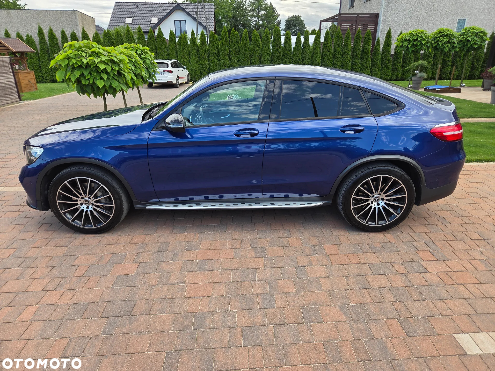 Mercedes-Benz GLC Coupe 250 4-Matic - 2