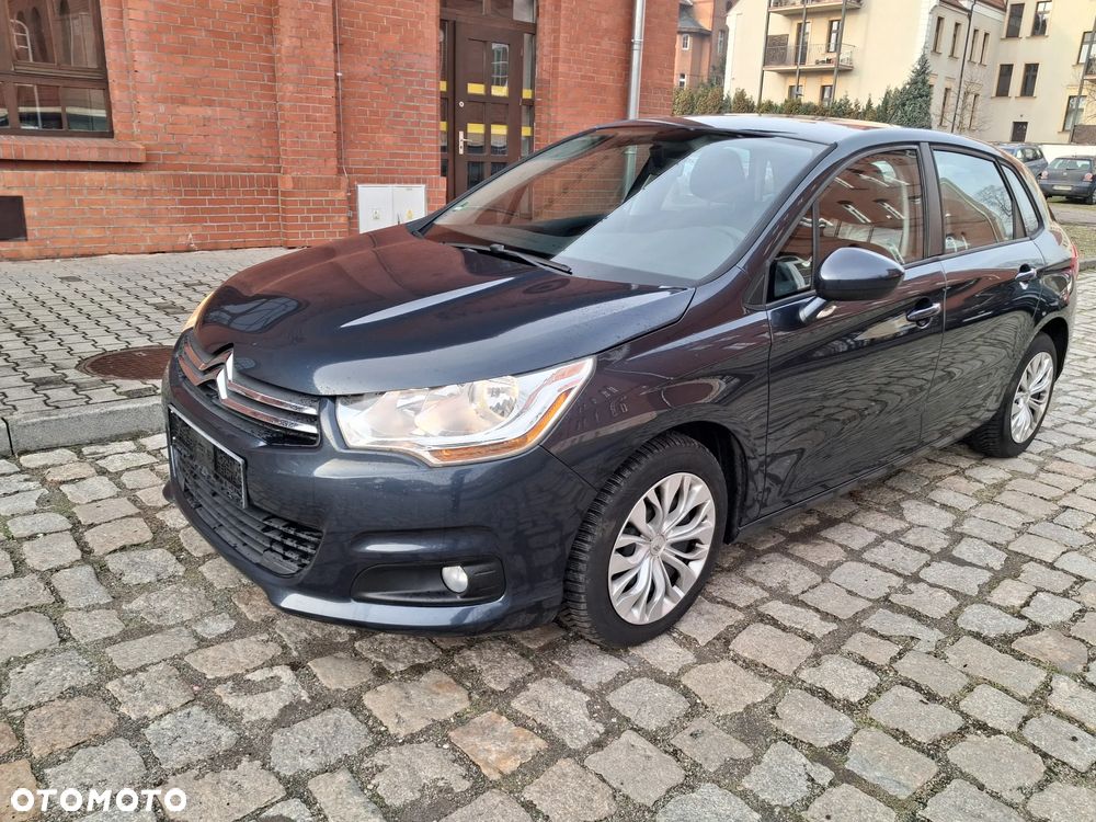 Citroën C4 HDi 90 Attraction - 2