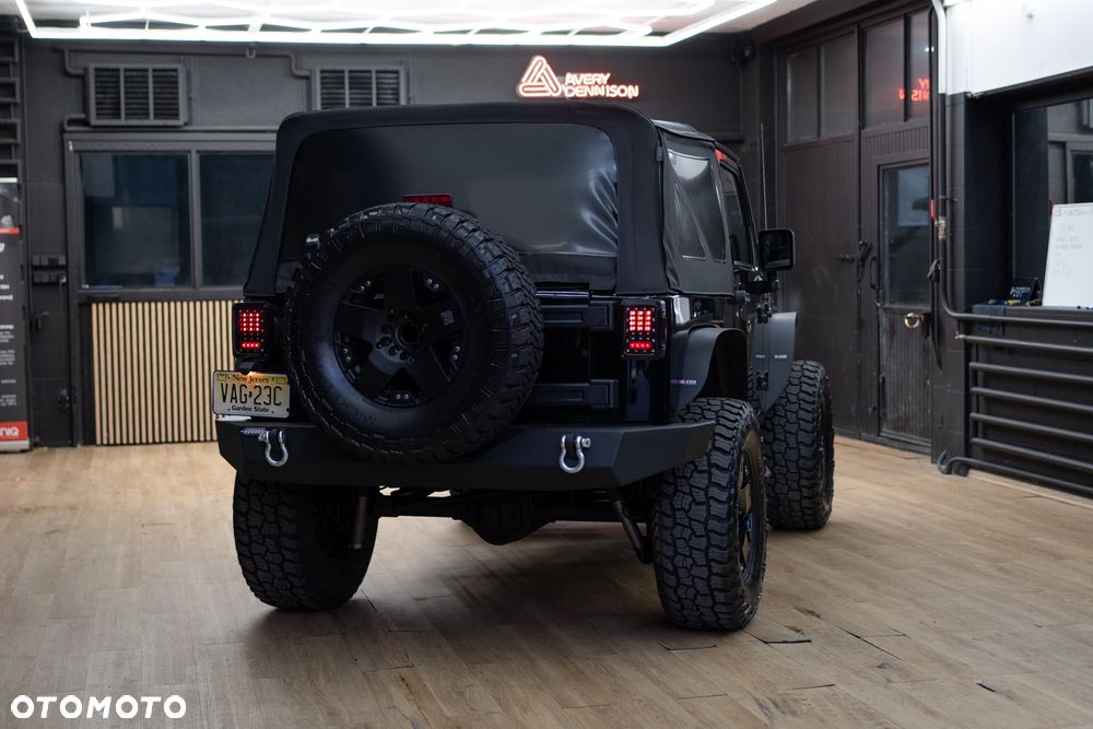 Jeep Wrangler 3.6 X - 25