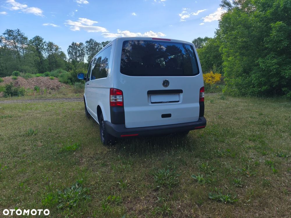 Volkswagen Transporter - 8