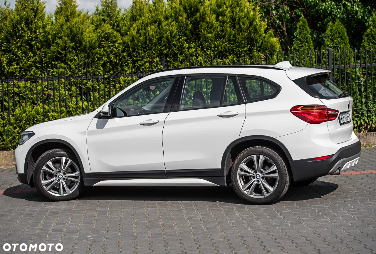 BMW X1 sDrive18d Sport Line - 14