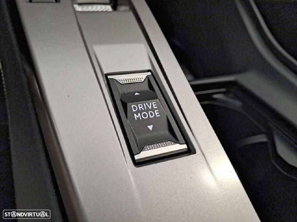 Peugeot 308 1.5 BlueHDi GT EAT8 - 22