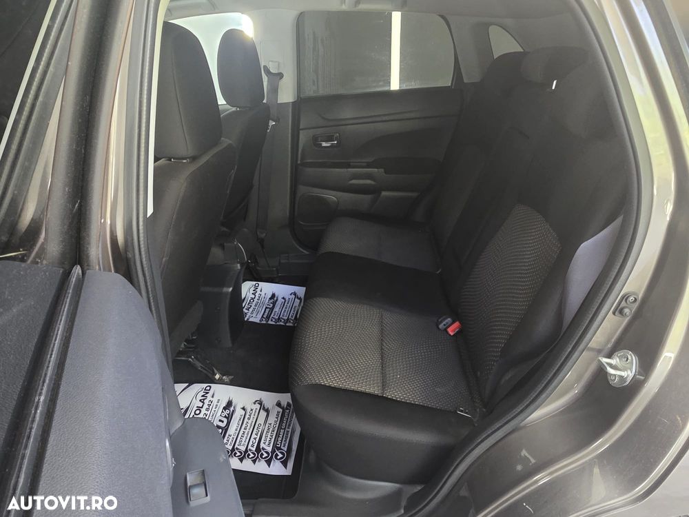 Mitsubishi ASX 1.8 DI-D 2WD Instyle - 8