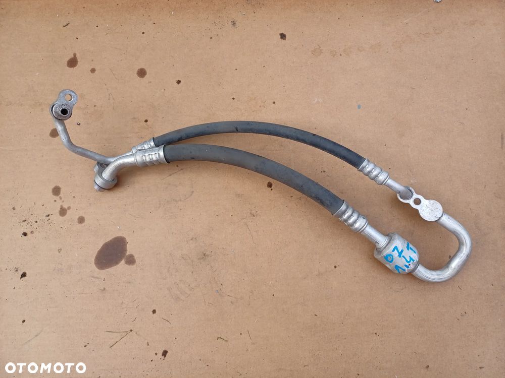 Przewód rurka klimatyzacji opel zafira c 1.4 Tb 17r