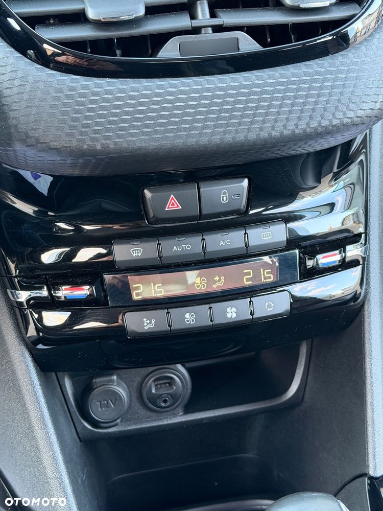 Peugeot 2008 PureTech 110 Stop&Start Business-Line - 23