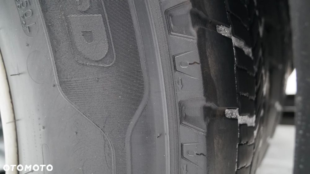 Renault Seria T - 24