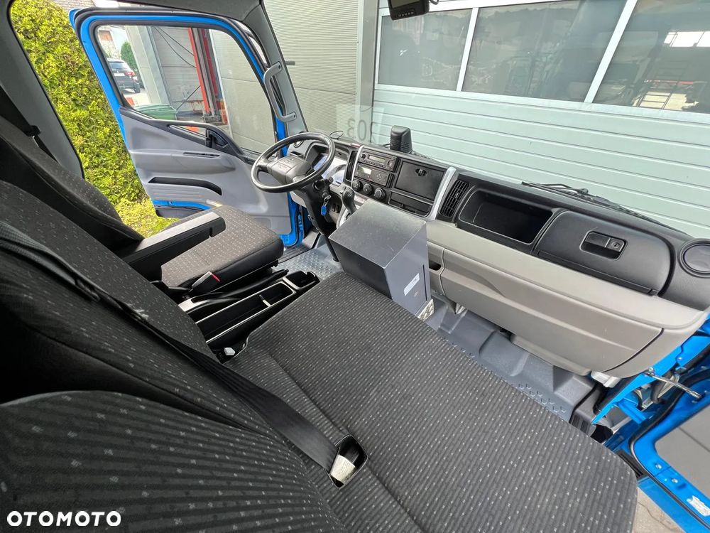 Mitsubishi FUSO CANTER 7C18 KONTENER+WINDA - 17