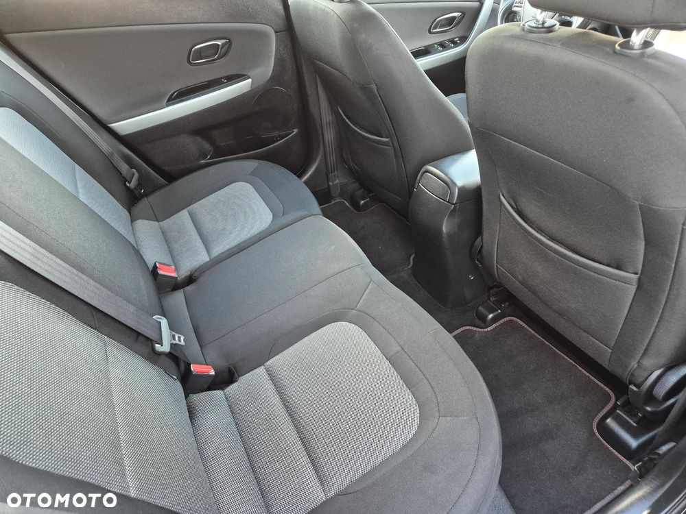 Kia Ceed 1.6 CRDi 136 ISG Dream-Team Edition - 15
