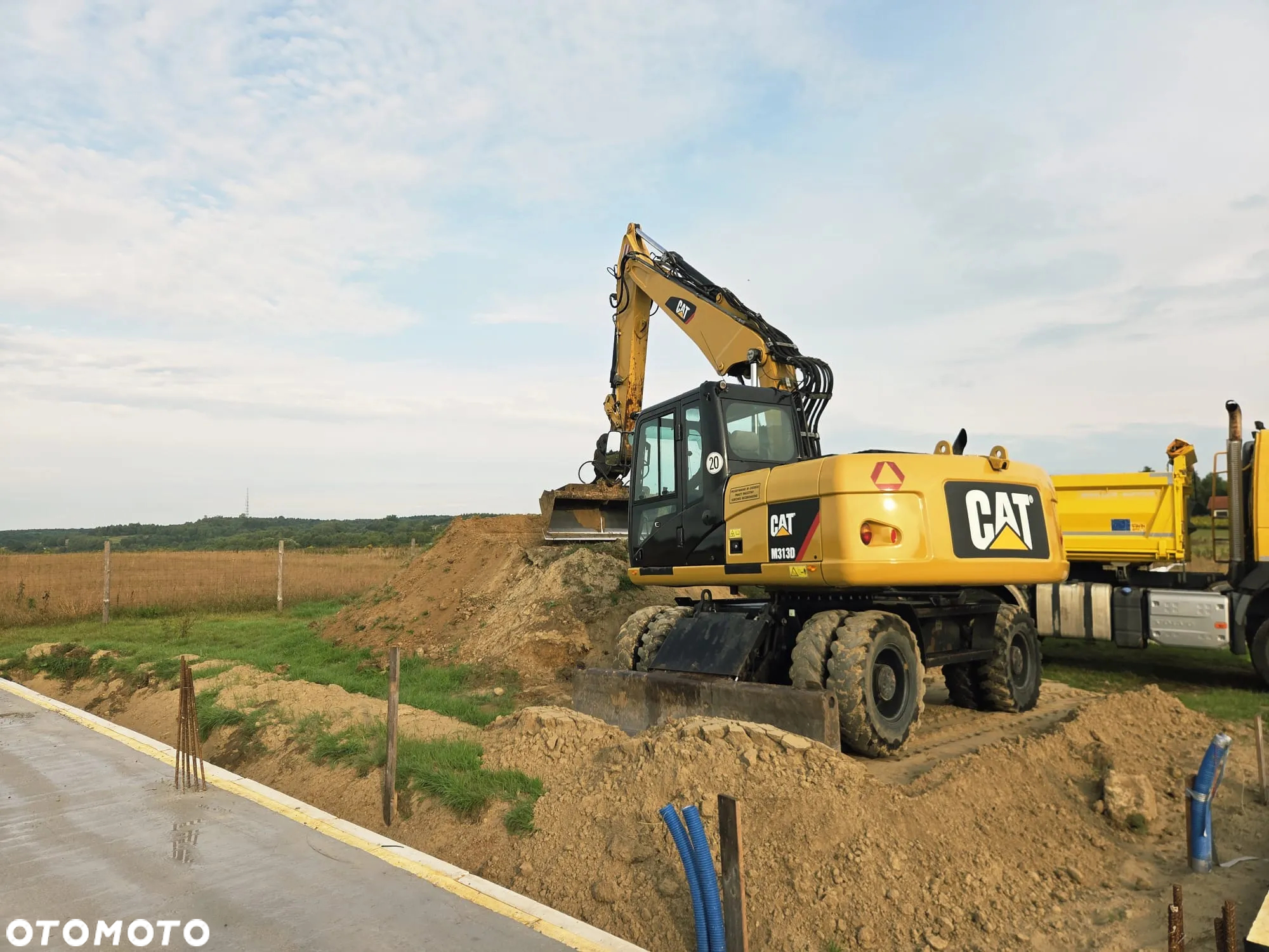 Caterpillar M313D - 15