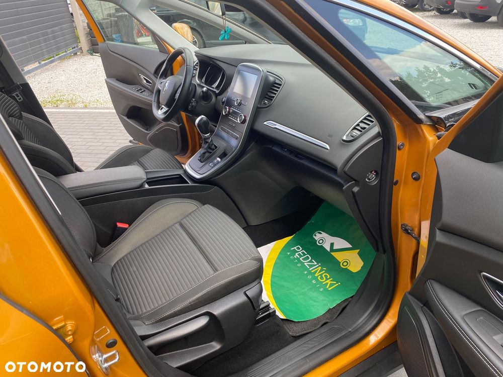 Renault Scenic - 6