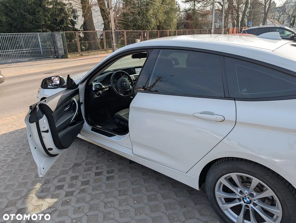 BMW 3GT 320d xDrive Advantage - 7