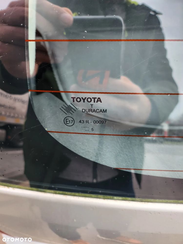 Toyota Corolla 1.6 VVT-i Sol (air6) - 32