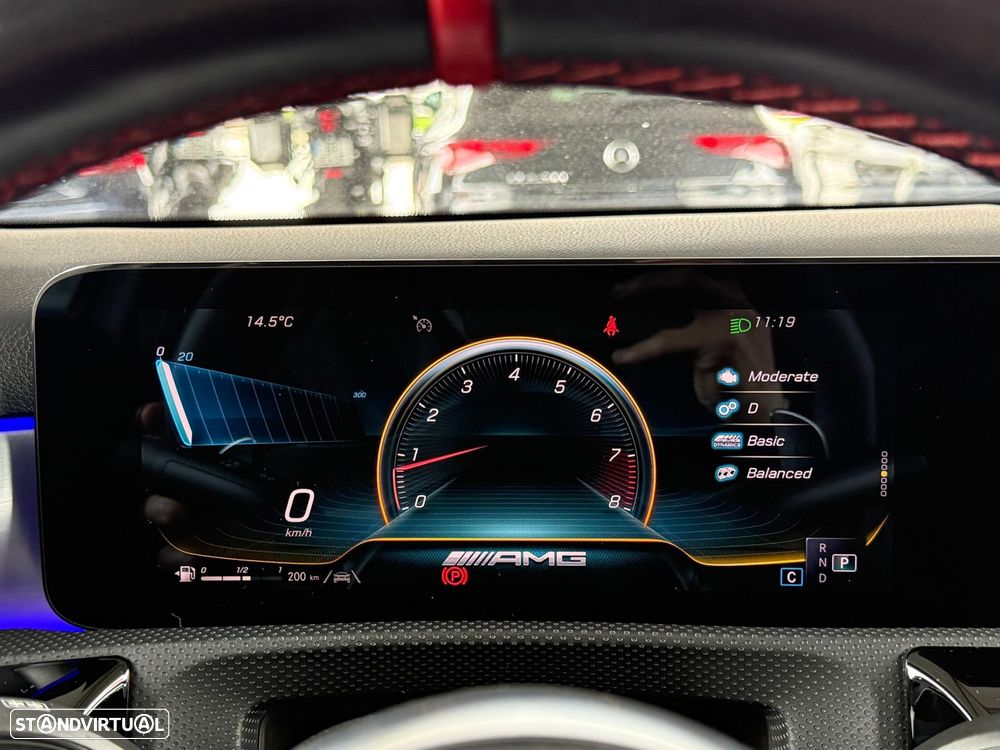 Mercedes-Benz A 45 AMG S 4Matic+ - 39