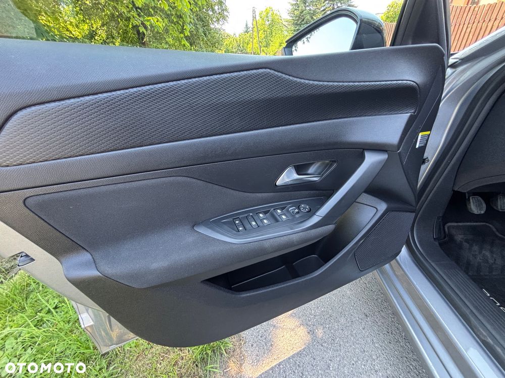 Peugeot 308 PureTech 130 Allure - 12