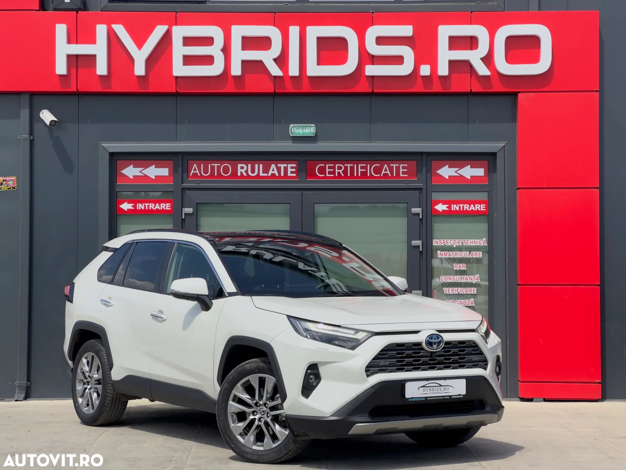 Toyota RAV4 2.5 Hybrid VVT-iE 4x4 Luxury Premium - 1