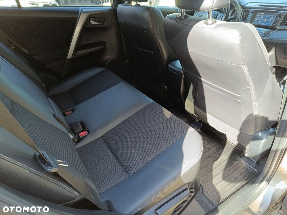 Toyota RAV4 Hybrid Prestige 4x4 - 21