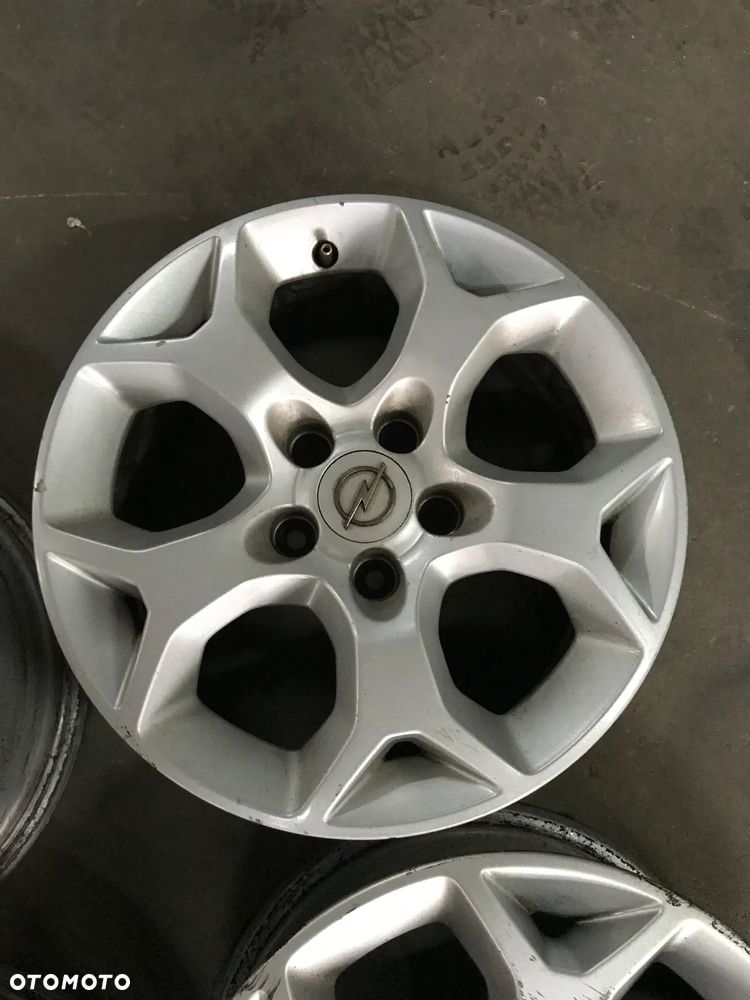 OPEL FELGI ALUMINIOWE 5X110 ET37 6.5J 16" - 5