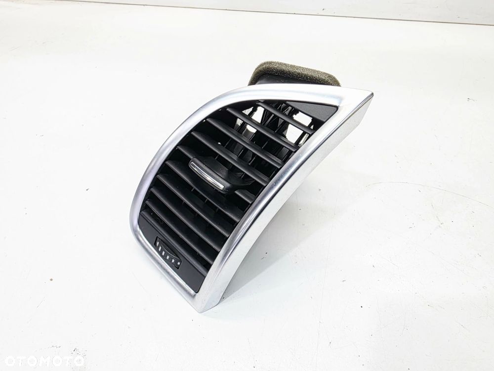 KRATKA NAWIEWU PRAWA AUDI Q7 4L 4L0820902 - 3