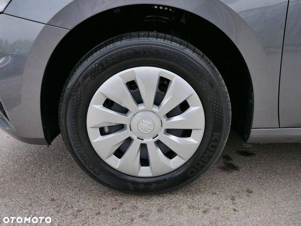 Skoda Fabia 1.0 TSI Essence DSG - 6