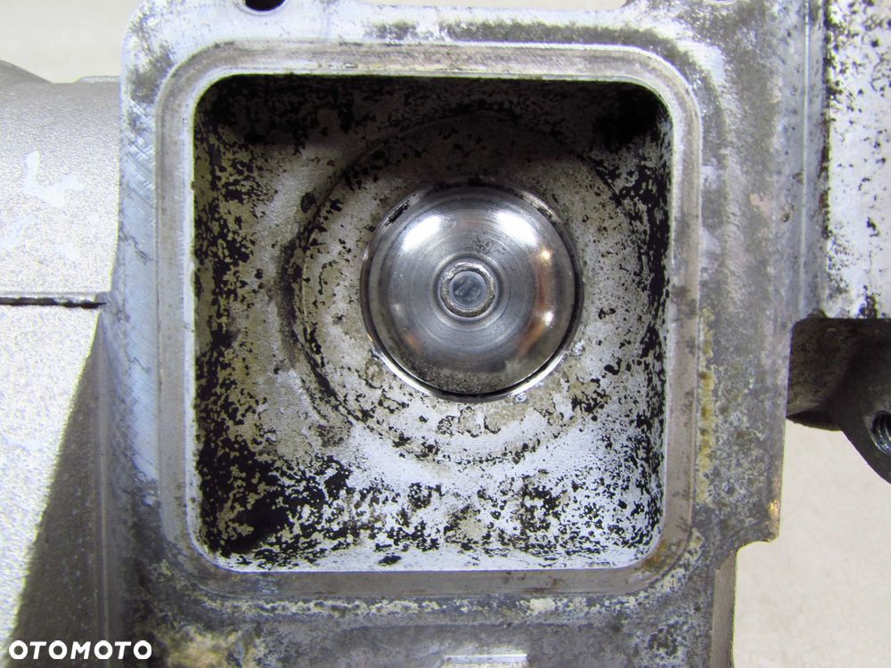 VOLVO S60 II V60 XC60 2.4 D5 08- ZAWOR EGR 50276422 50590603 - 8