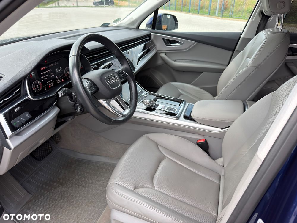 Audi Q7 - 18