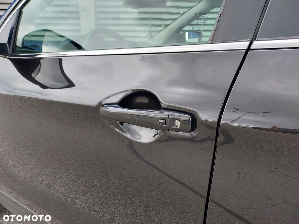 Nissan Qashqai 1.3 DIG-T N-WAY - 17