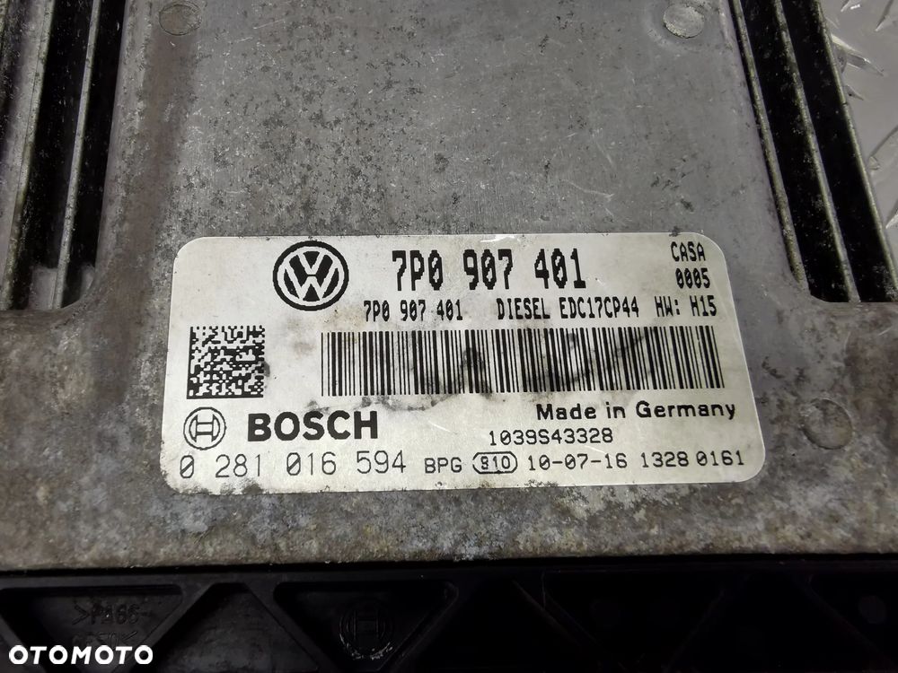 VW TOUAREG 7P 10-18R STEROWNIK SILNIKA KOMPUTER 3.0 CASA 7P0907401 EDC 17CP44 DIESEL - 2