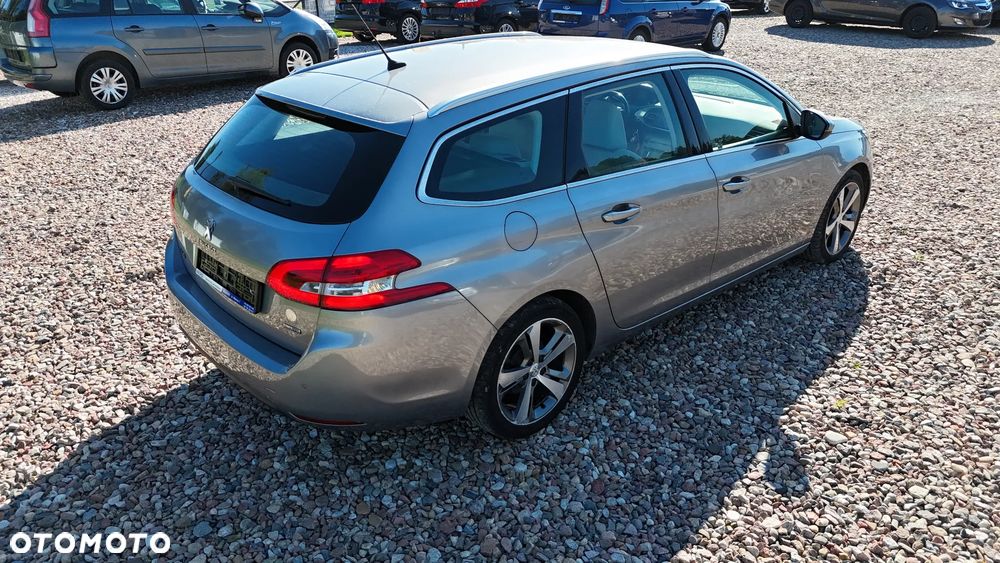 Peugeot 308 BlueHDi 150 Automatik Stop & Start Allure - 36