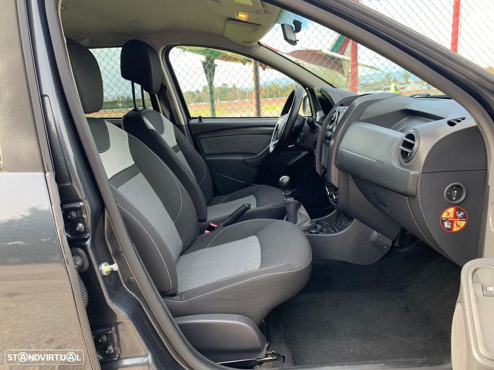 Dacia Duster 1.5 dCi SL Urban Explorer - 18