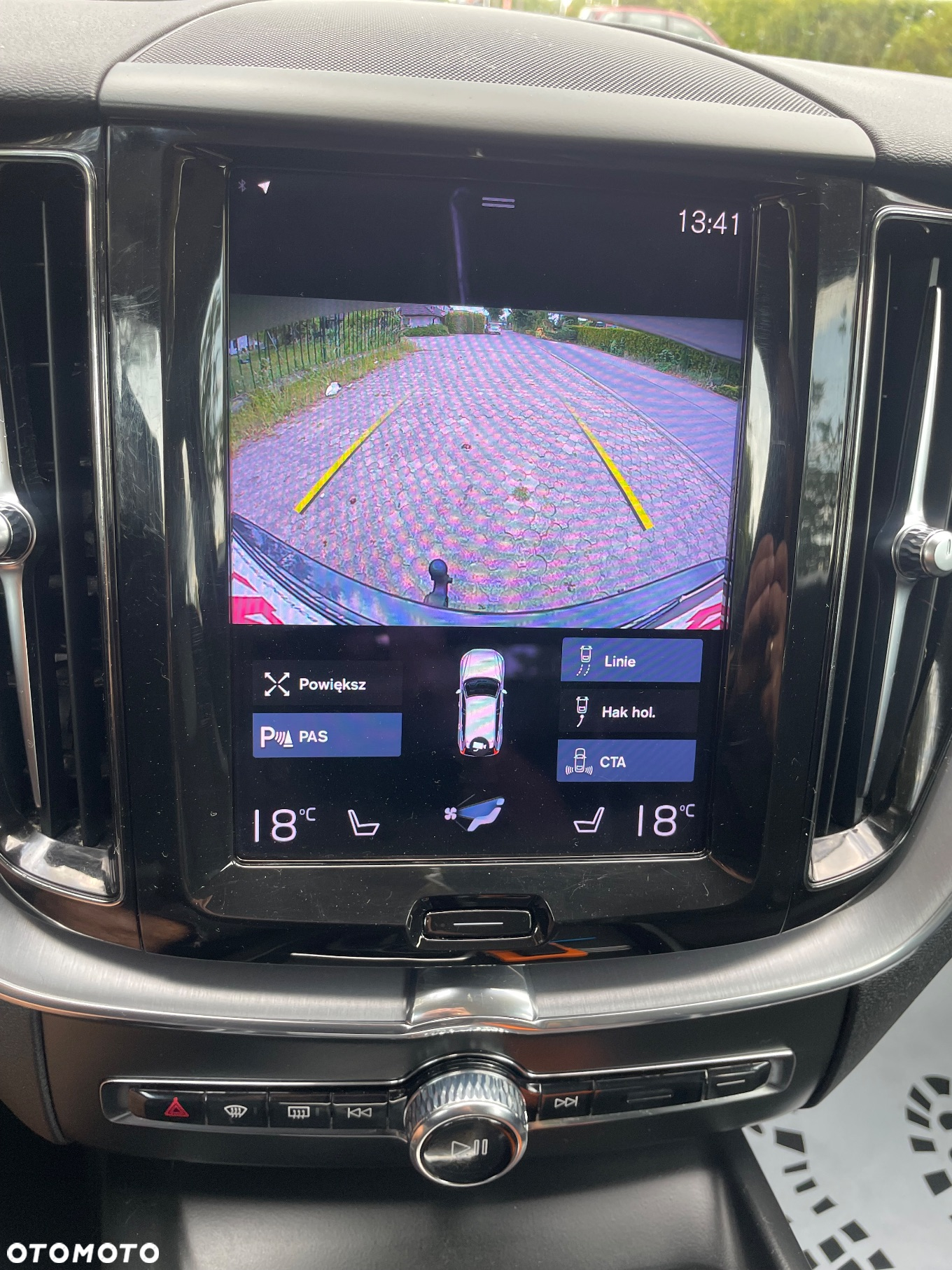 Volvo XC 60 D3 Momentum Pro - 26