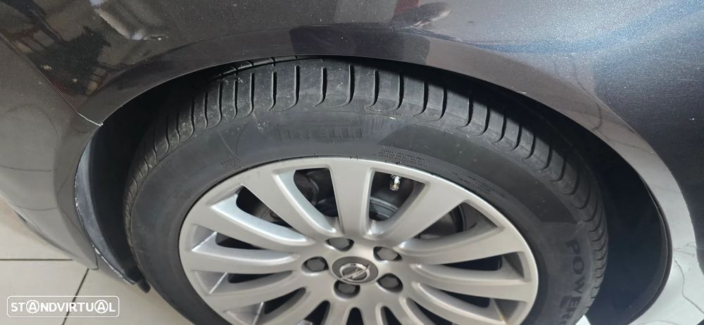 Opel Insignia 2.0 CDTi Cosmo - 25