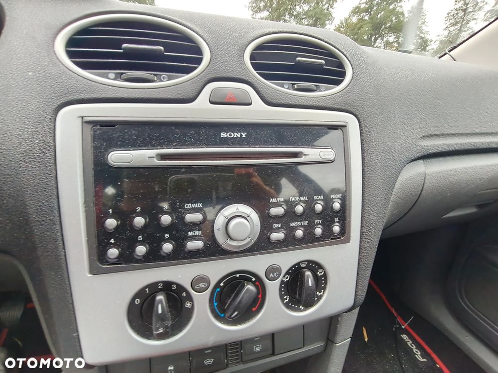 Ford Focus 2005 photo 3