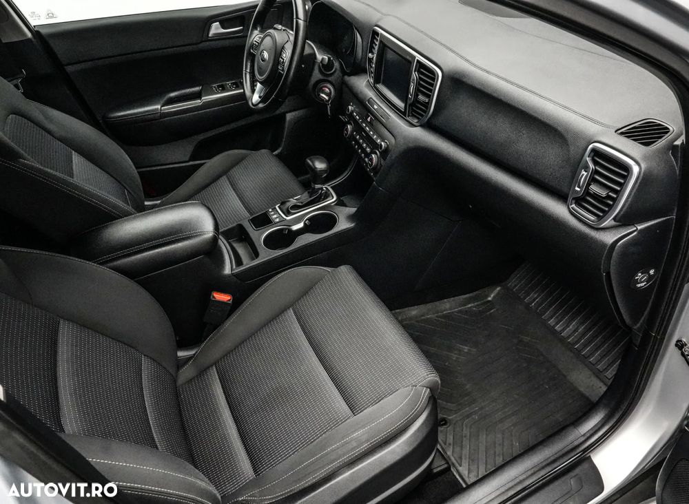 Kia Sportage 1.7 DSL 7DCT 4x2 Style - 12