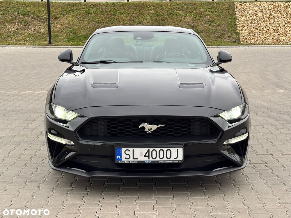 Ford Mustang - 11