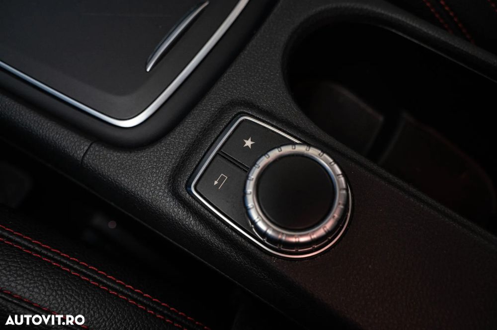 Mercedes-Benz CLA 180 d 7G-DCT AMG Line - 14