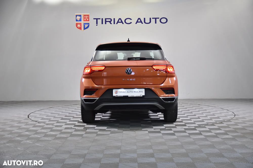Volkswagen T-Roc - 5