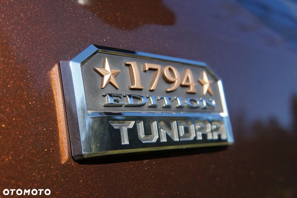 Toyota Tundra 5.7 4x2 Double Cab Limited - 11