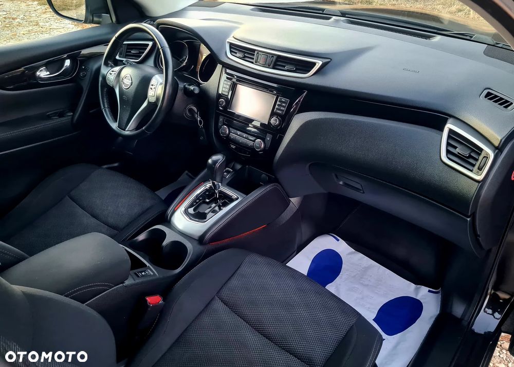 Nissan Qashqai 1.6 DCi Acenta Xtronic EU6 - 18