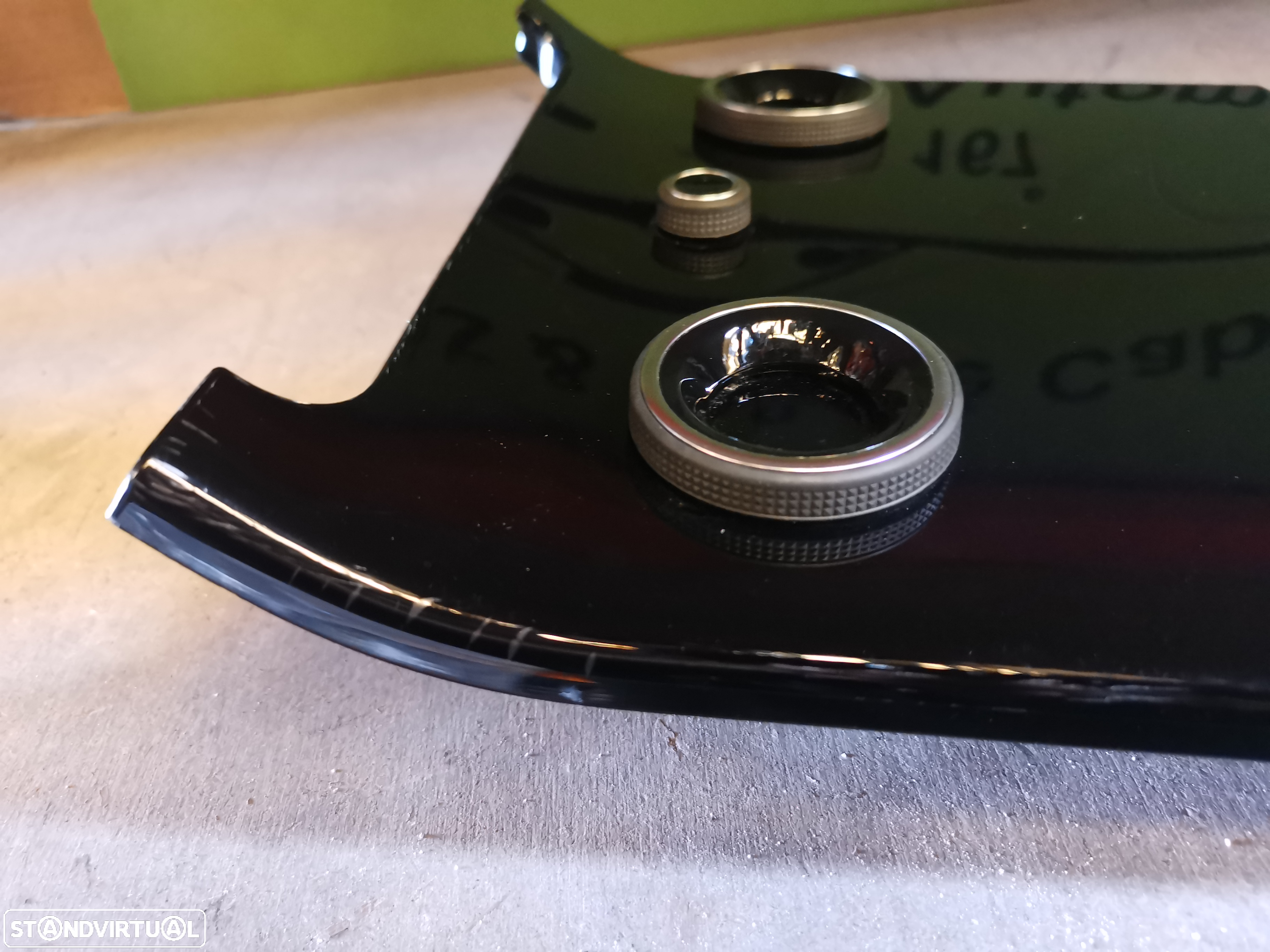 RANGE ROVER EVOQUE / VELAR DISPLAY CLIMATRONIC - D014 - 4
